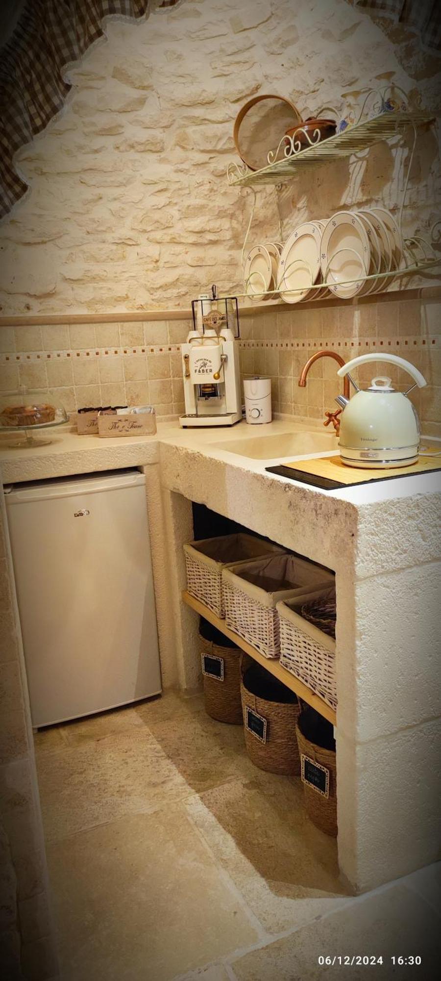 Trullo Del Vescovo Hotel Алберобело Екстериор снимка